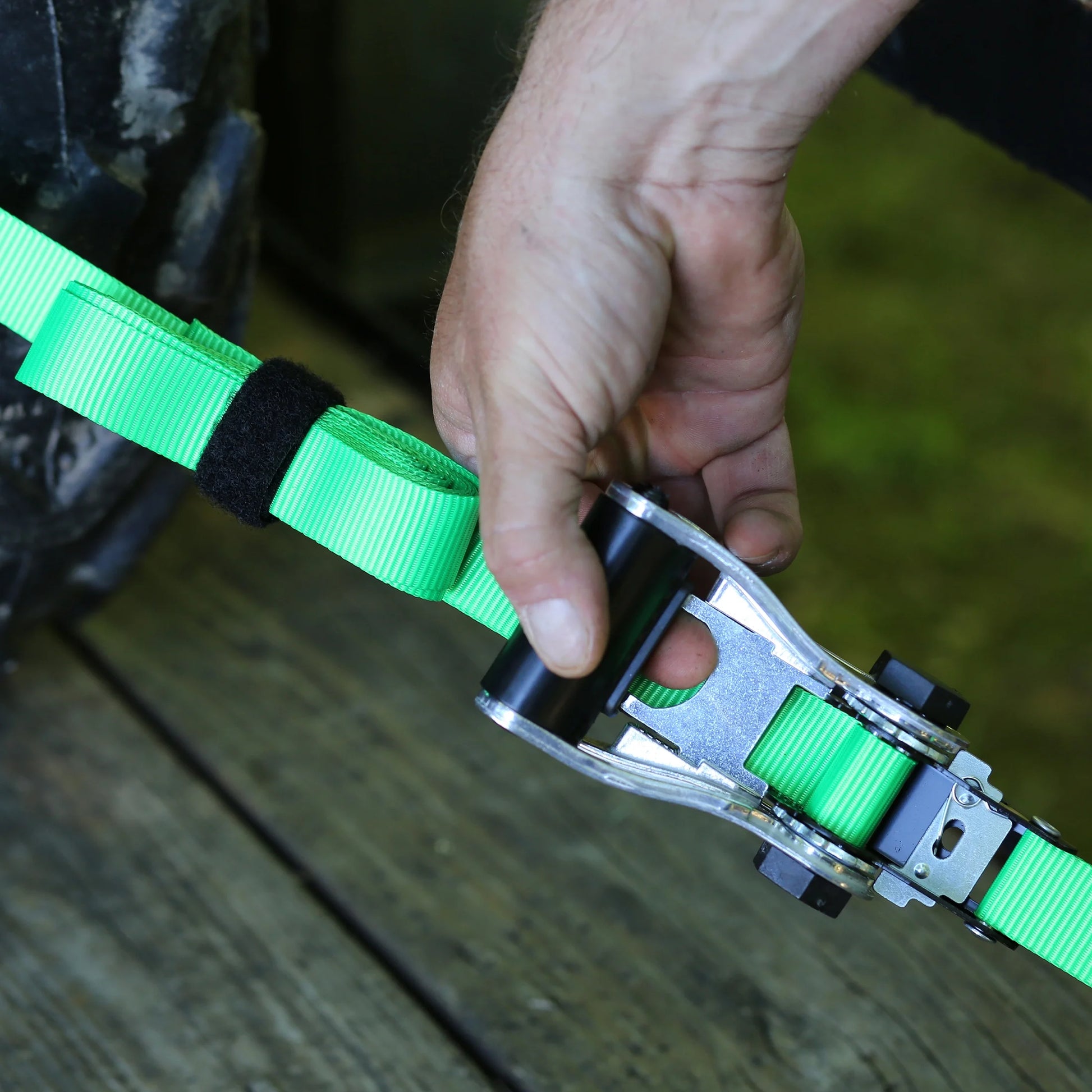 (2 Pack)  1 In. X 12 Ft. Green Ratchetx Standard Duty Ratchet Tie down Straps, Padded Handle, 500 Lb. Safe Work Load - 2 Pack